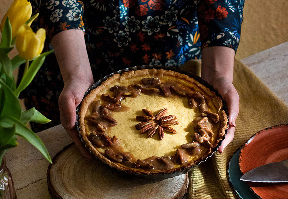 tarta cu lapte batut si nuci pecan