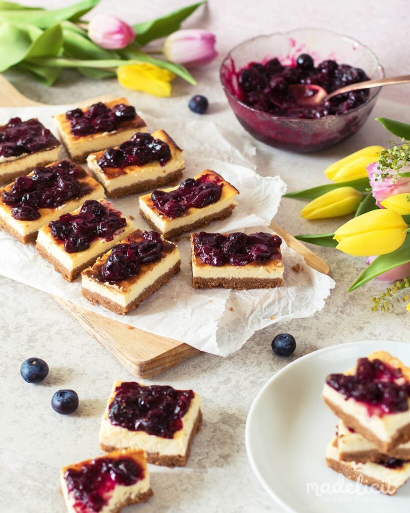 cheesecake cu lamaie si afine