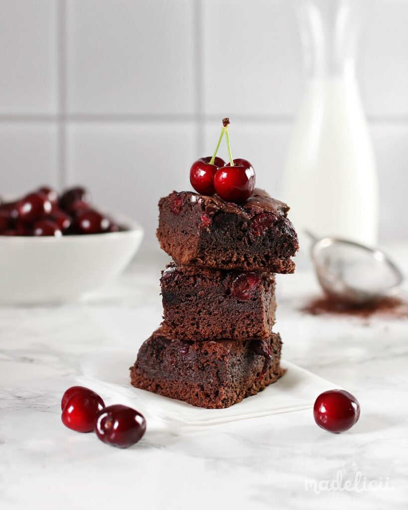 Reteta brownies cu cirese