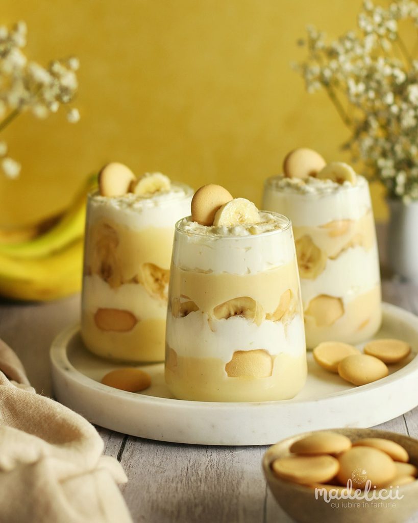 Budinca de vanilie cu banane