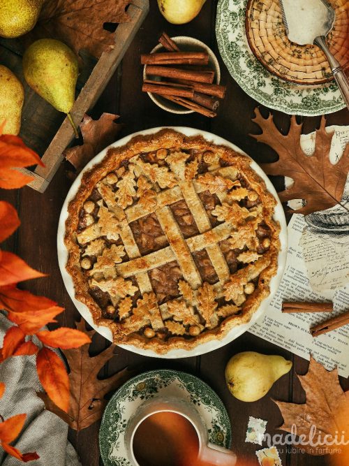 Tarta rustica cu pere si aroma subtila de ceai negru