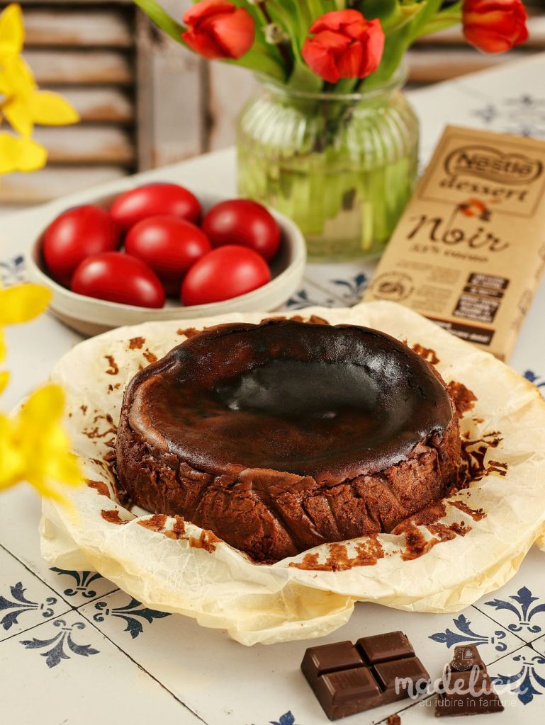 Basque cheesecake cu ciocolata (Burnt Basque Cheesecake)