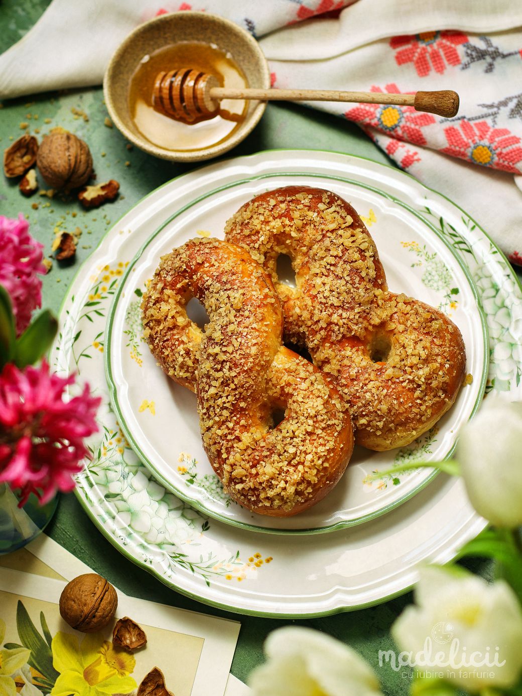 Mucenici moldovenesti, pufosi si insiropati